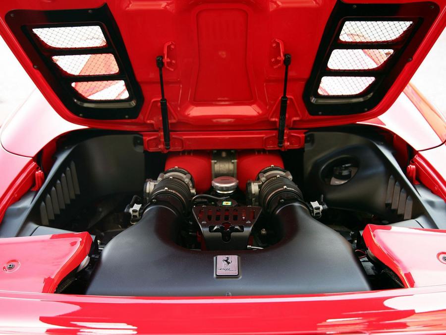  Ferrari 458 Spider 2011 года  (фото 10 из 30)